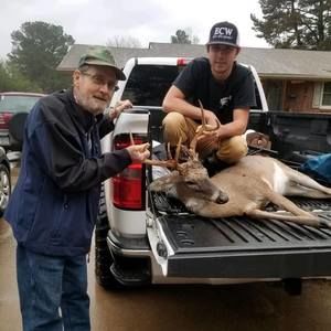 Meet your Posher, Cody